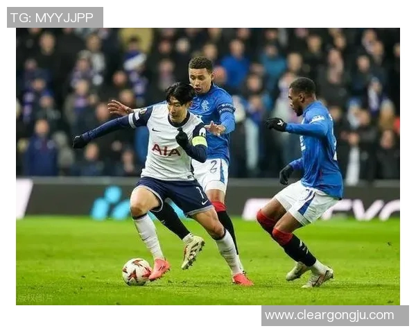 南安普敦主场迎战热刺争夺英超积分榜关键战役分析与展望